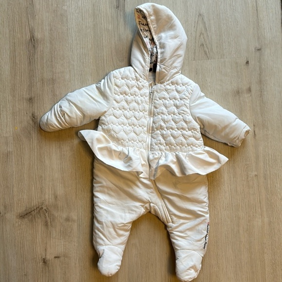 Calvin Klein Other - Calvin Klein snowsuit size 6/9 months NWOT